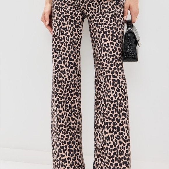 Reformation Cary high rise slouchy Leopard Print Straight-Leg Jeans size 28 - Picture 2 of 11